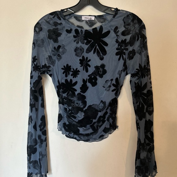 Stitch & Pine Medium whimsy Goth Floral Mesh velvet burnout Long Sleeve Top - Picture 1 of 10